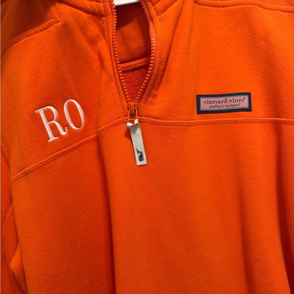 Vineyard Vines Men Small Orange “RO” engraved pullover sweater 1/4 zip - Picture 2 of 8